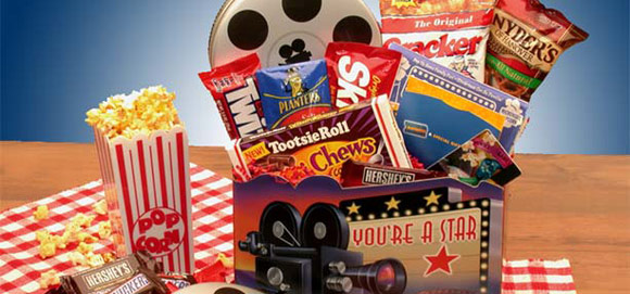 Man sues movie chain over high priced snacks