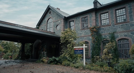 3 Bed, 2 Bath, 1 Ghost (2023)